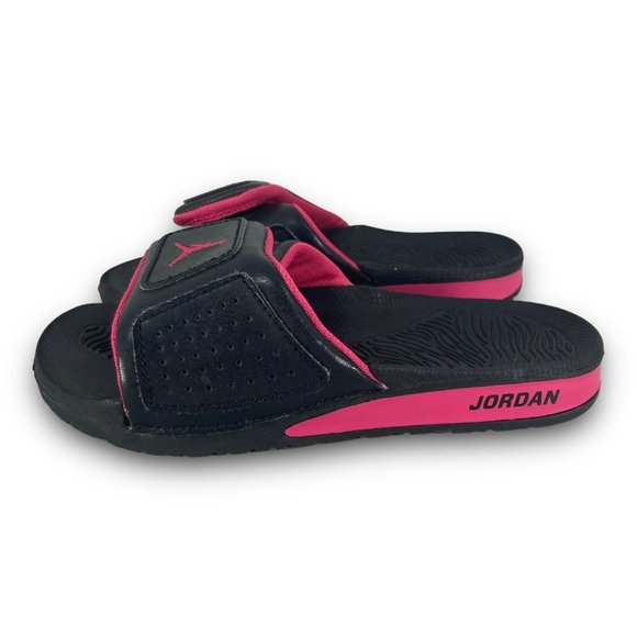 Nike Air Jordan Hydro 3 Slides Sandals 630760-009 Black Vivid Pink Youth 13 - Picture 2 of 9